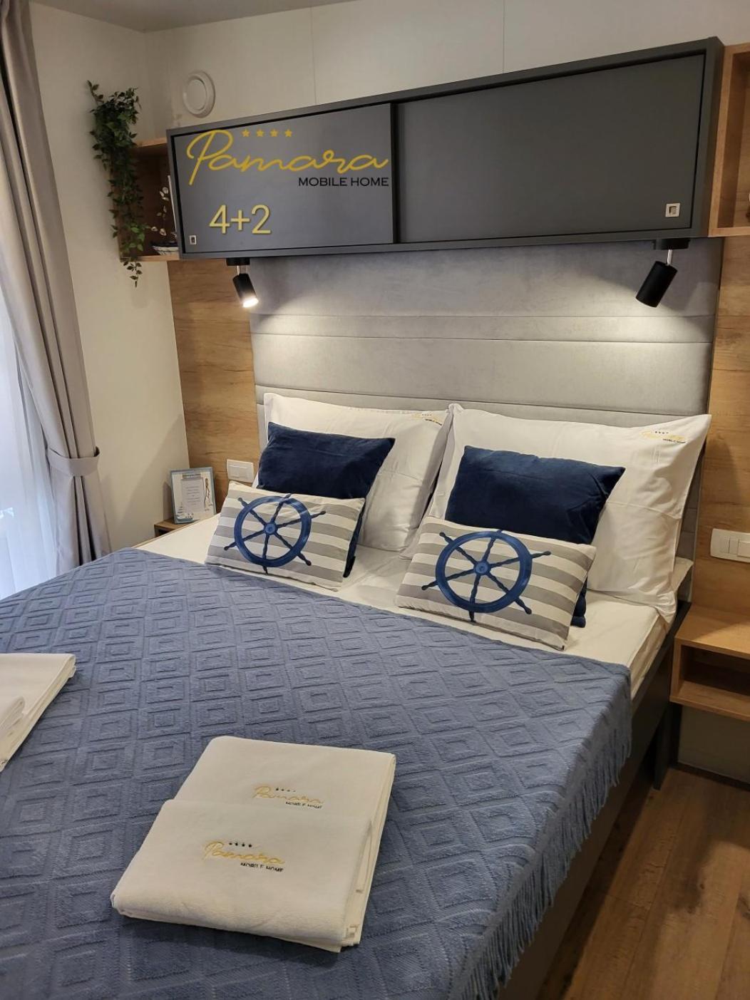 Pamara Mobile Home Biograd Na Moru Exterior photo